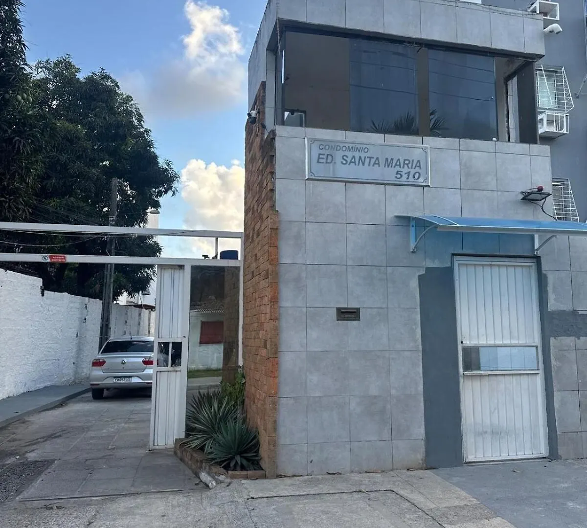 Ap Em Piedade Lado De Boa Viagem 5 Minutos Da Praia Completo Ate 4 Pessoas Recife