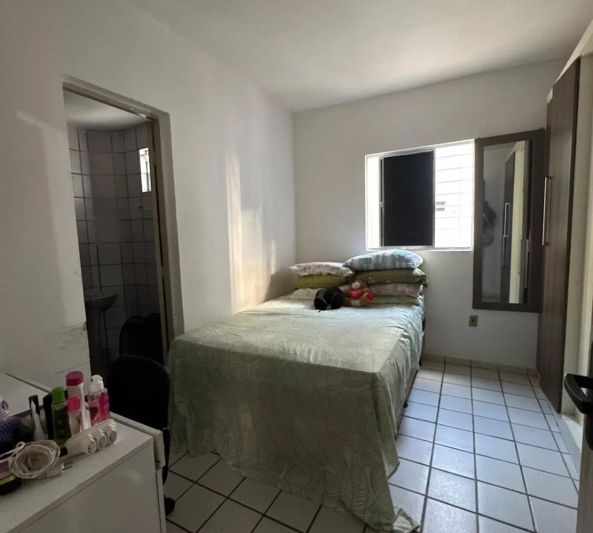 Ap Em Piedade Lado De Boa Viagem 5 Minutos Da Praia Completo Ate 4 Pessoas Recife